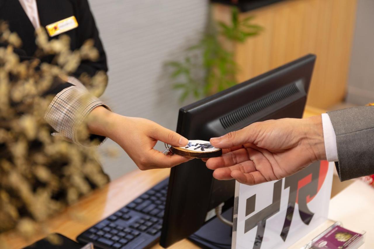 هانوي Yr Hotel & Apartments المظهر الخارجي الصورة