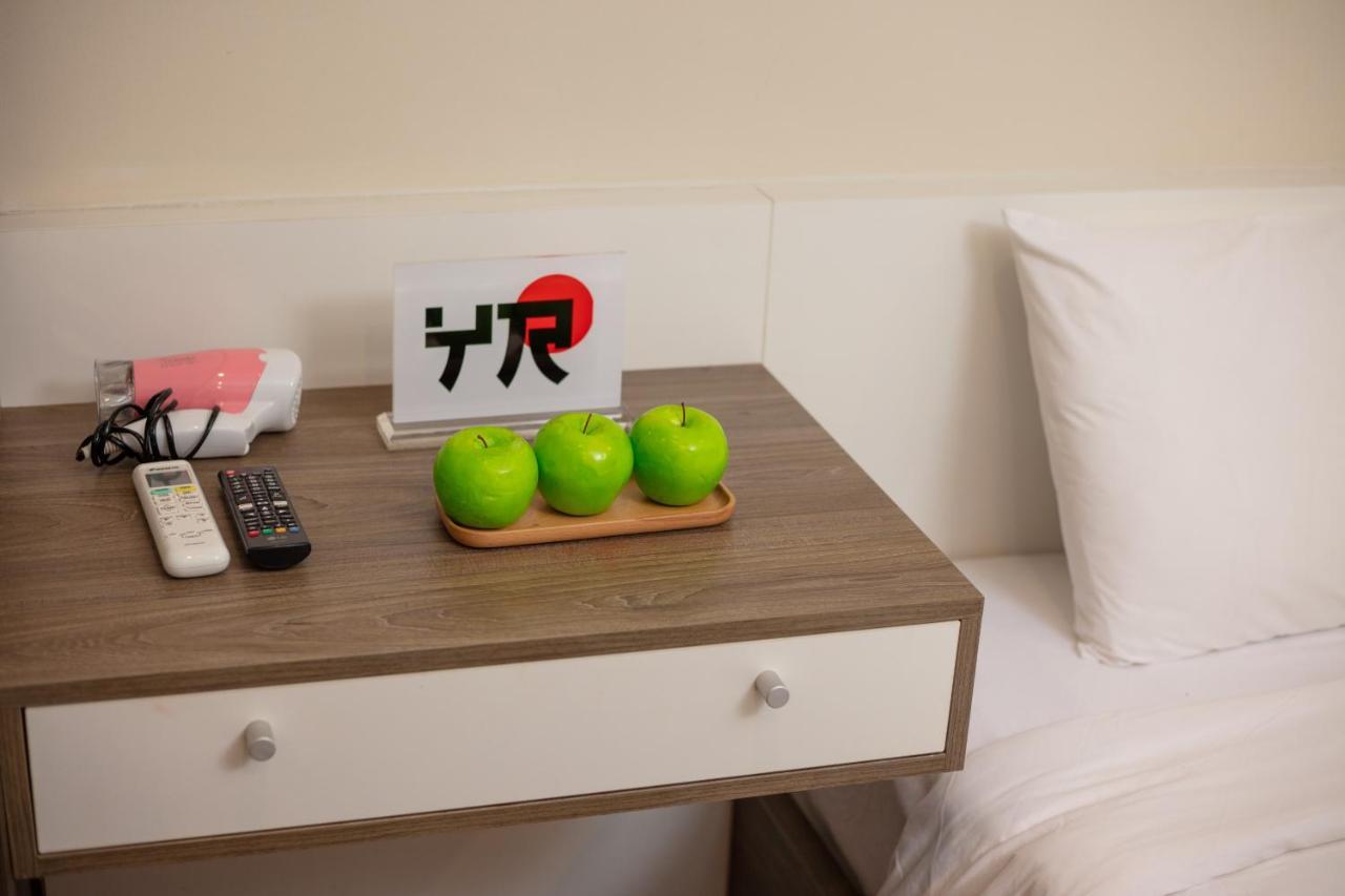 هانوي Yr Hotel & Apartments المظهر الخارجي الصورة